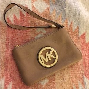 Michael Kors wristlet